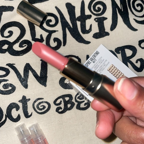 Valentino spike Matte lipstick set - Picture 3 of 12